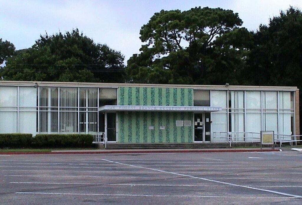 Oak Forest Neighborhood Library in Houston